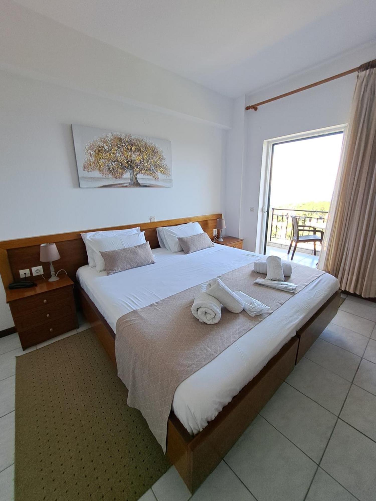 75 Steps Apartments Μεσογγή Εξωτερικό φωτογραφία