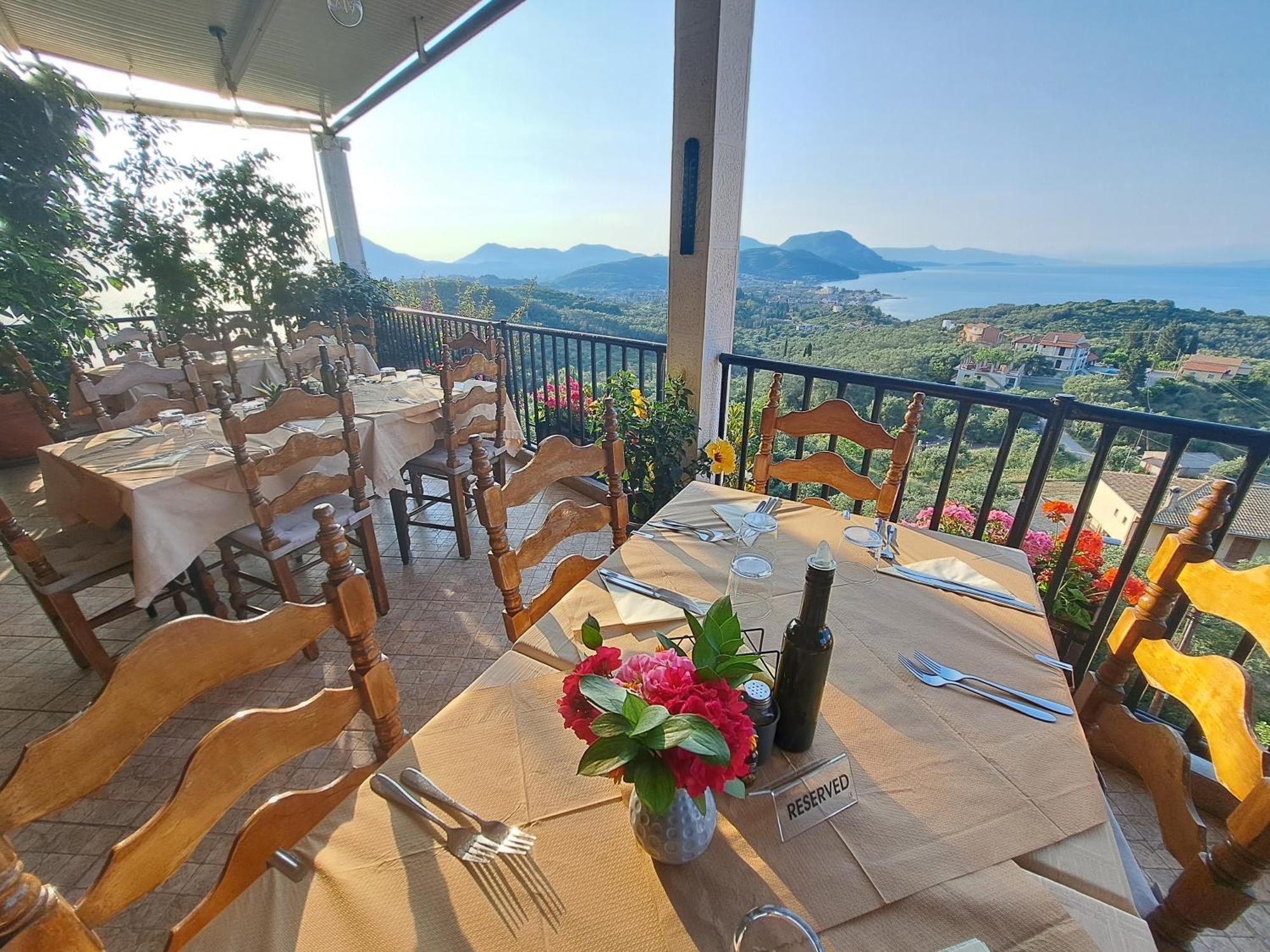 75 Steps Apartments Μεσογγή Εξωτερικό φωτογραφία